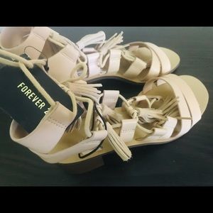 S summer tassel leather sandals